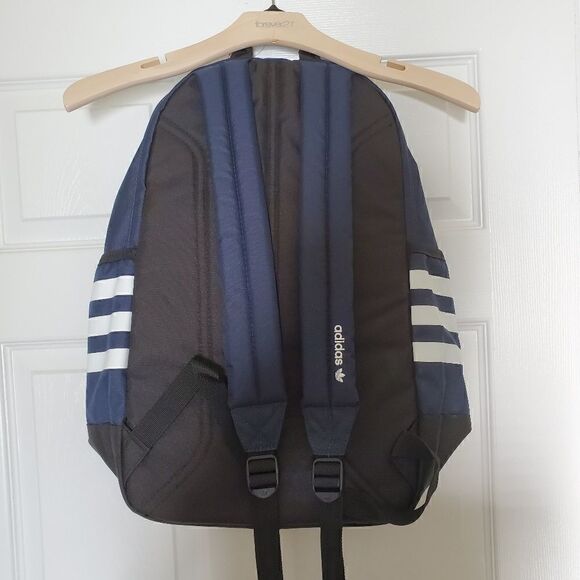 ADIDAS ORIGINALS BACKPACK    - Picture 4 of 4